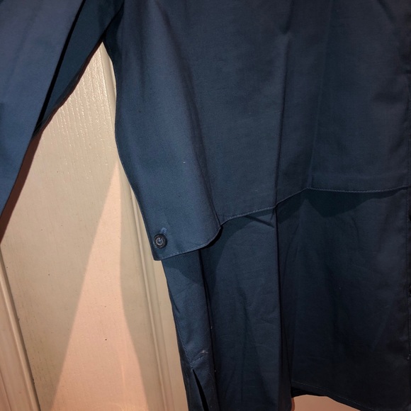 Thyme Maternity button down shirt - Picture 3 of 6